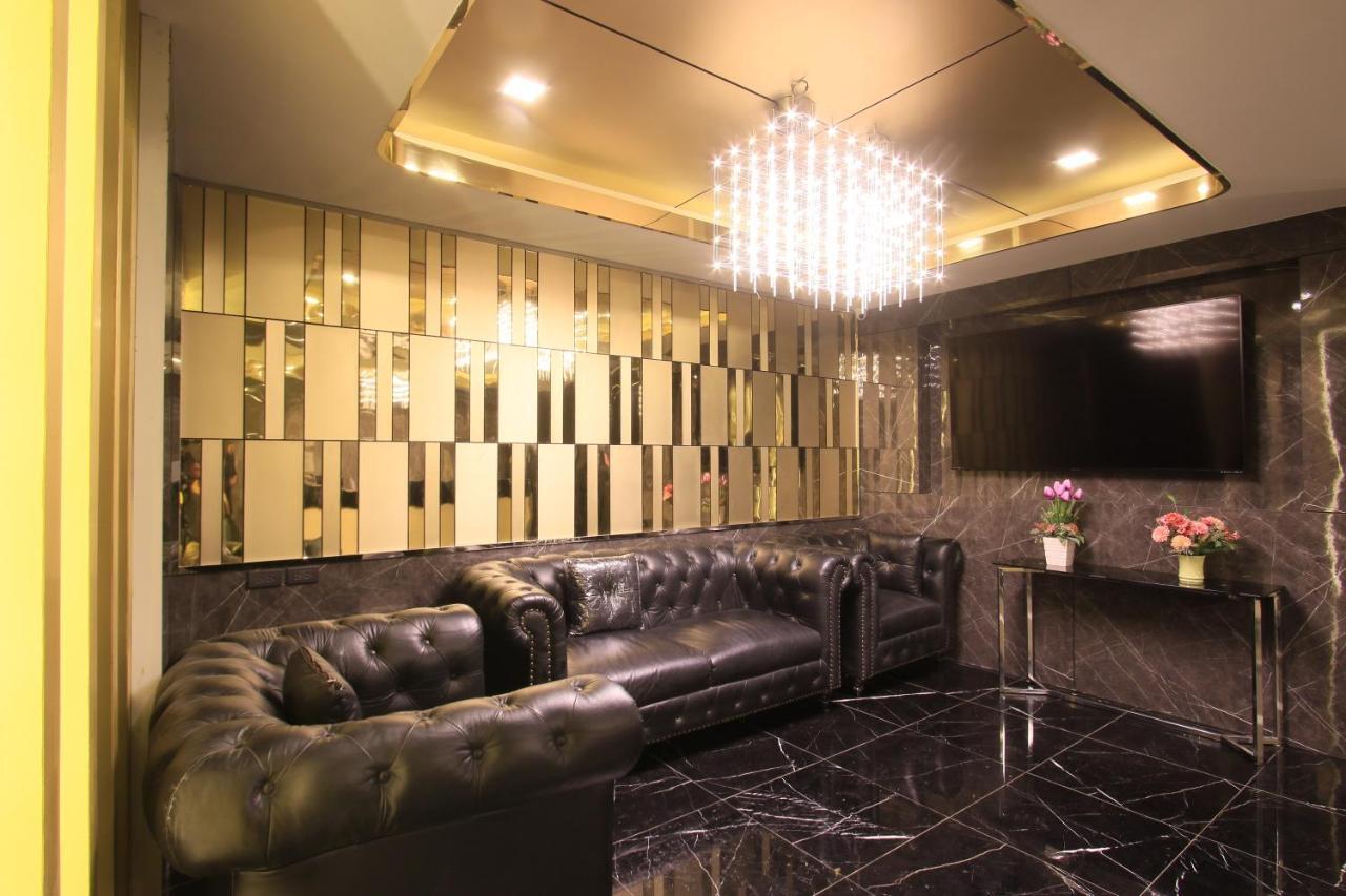 Pratunam Atrium Hotel Бангкок Екстер'єр фото
