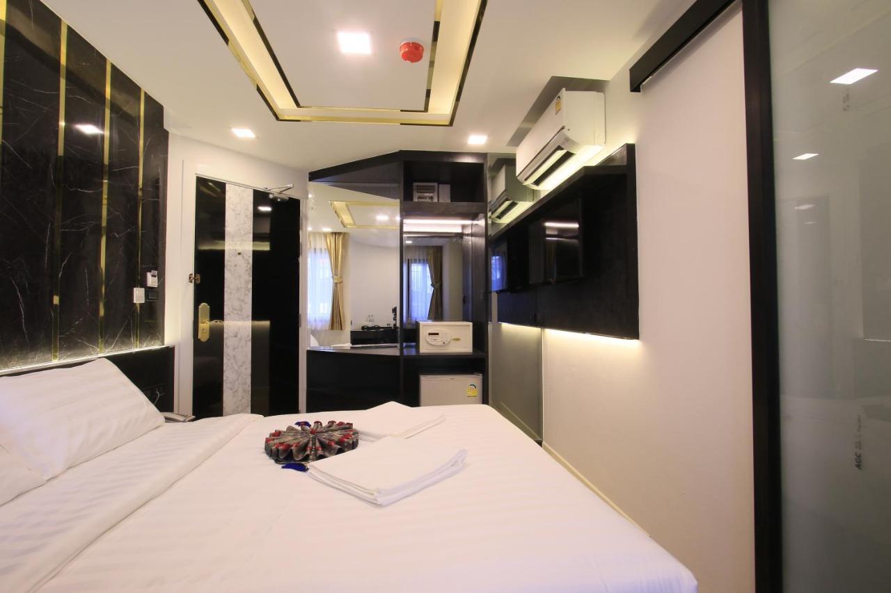 Pratunam Atrium Hotel Бангкок Екстер'єр фото